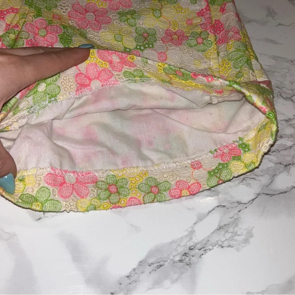 Lilly Pulitzer Sloane Sunbonnet Floral Eyelet Lace Shorts Size 0 - Picture 9 of 9
